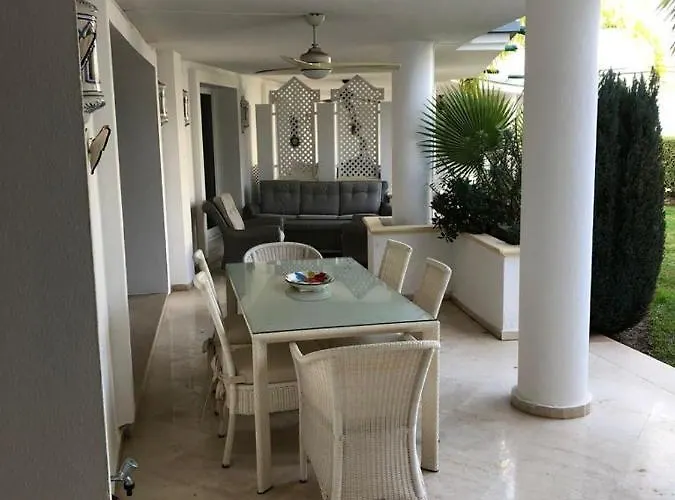 Dominion Apartment Estepona