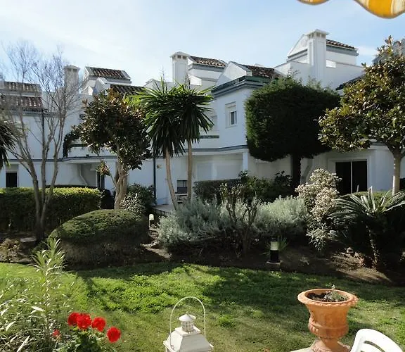 Dominion Apartment *