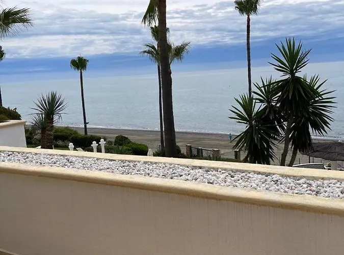 Dominion Apartment *